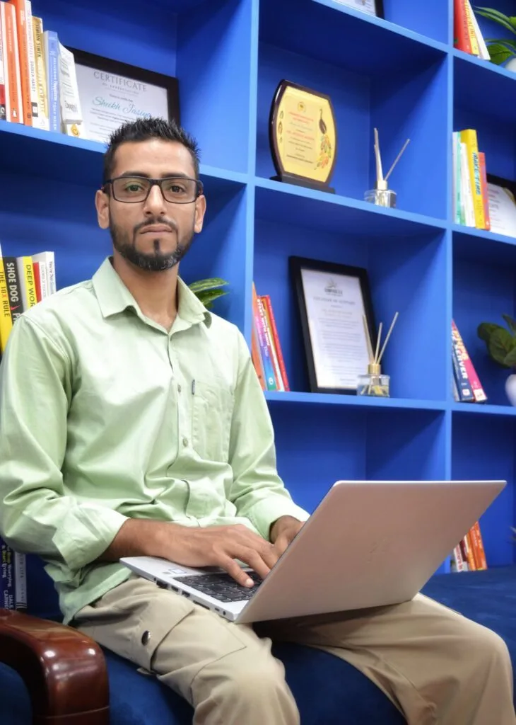 Danish Khan in the LinkPanda office